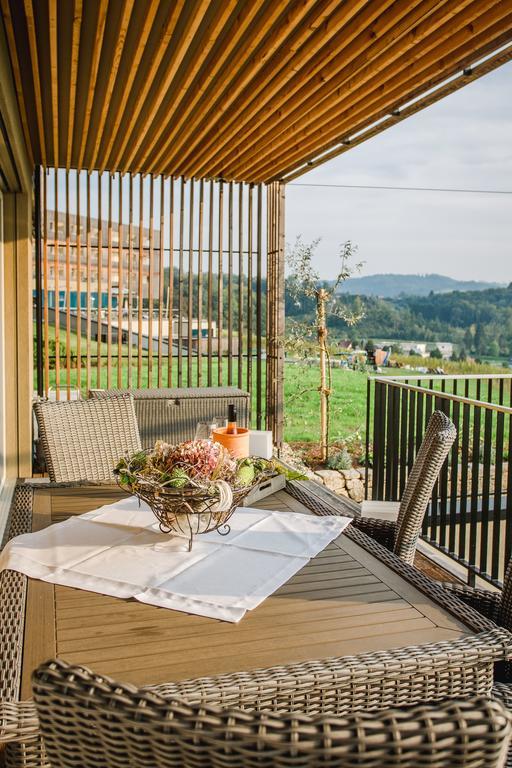 Ferienwohnung Wohnen im Wein Ehrenhausen Exterior foto